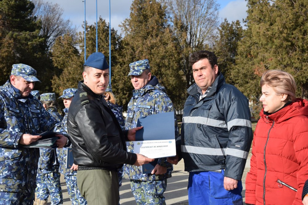 Recunoașterea meritelor la Baza 57 Aeriană Mihai Kogălniceanu - xbazadoplome-1673341911.jpg