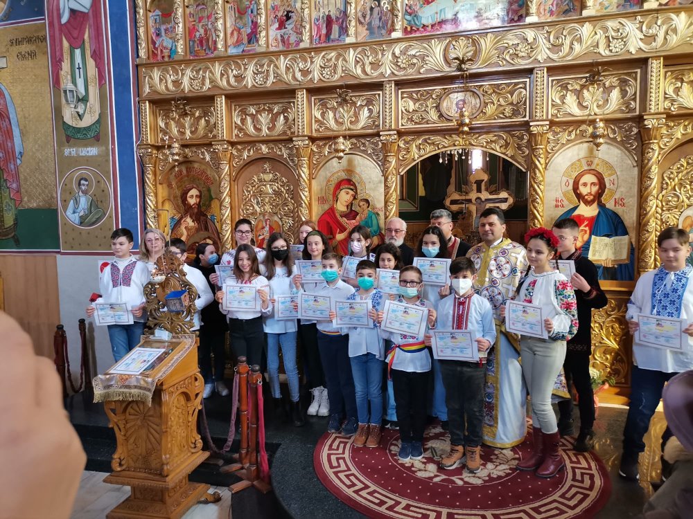 Peste 40 de elevi constănțeni premiați la un concurs internațional de religie - xconcursreligie1-1644248888.jpg