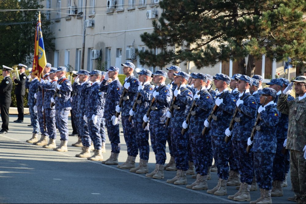 O serie nouă de soldați gradați profesioniști a depus Jurământul Militar la Școala de Instruire Interarme a Forțelor Navale - xdepunerejuramant-1666953245.jpg