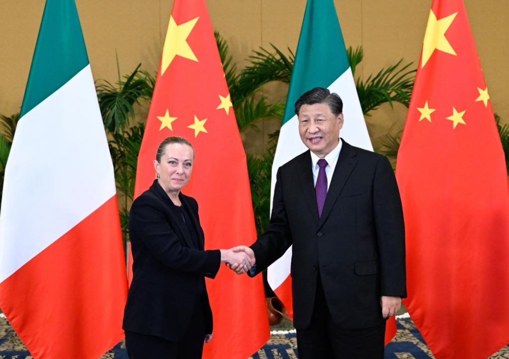 Xi Jinping s-a întâlnit cu Giorgia Meloni la G20 şi a invitat-o la Beijing - ximeloni-1668713712.png