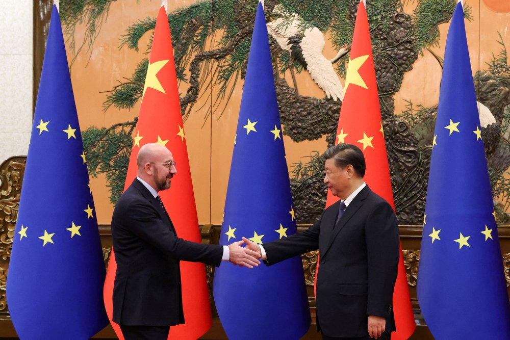 Xi Jinping îl asigură pe Michel că nu există conflicte strategice între China şi UE - ximichel-1669924602.jpg