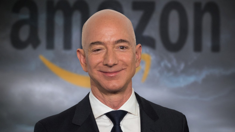 Miliardarul Jeff Bezos se retrage de la conducerea Amazon - yxnopwi3zmq5odiwndi5ywnlzjc0ndjl-1625463754.jpg