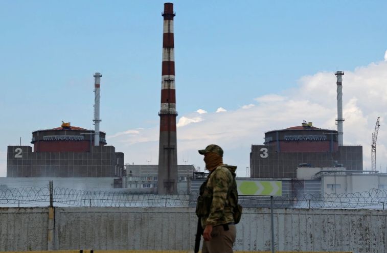Zeci de ţări au cerut retragerea trupelor ruseşti de la centrala nucleară ocupată Zaporojie - zeci-1660568064.jpg