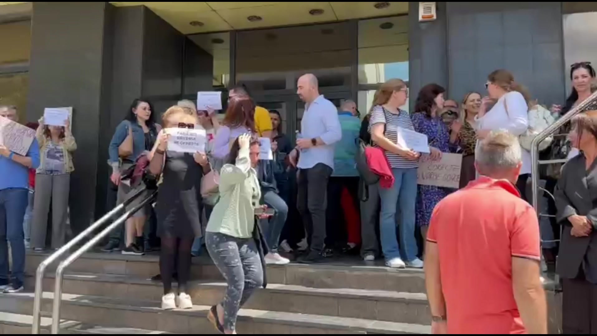 Angajații ANAF protestează în Constanța, nemulțumiți de proiectul legii salarizării